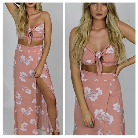 Floral Maxi Skirt Set - Picture 2 of 6